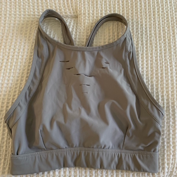 Alo yoga warrior bra - Picture 2 of 3